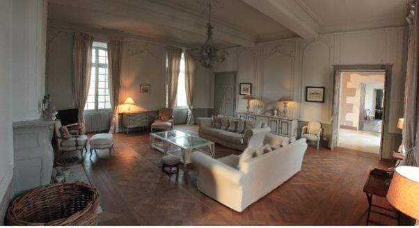 Chateau Secretary มงฟลองแกง ภายนอก รูปภาพ